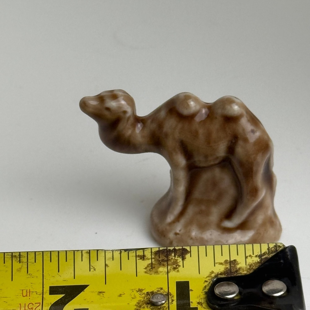 Wade Whimsies Camel Honey Glaze Wade England Red Rose Tea Series 5 - Picture 4 of 4